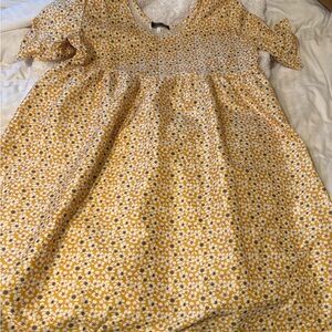 Silky floral pullover top. XXL. NWT.